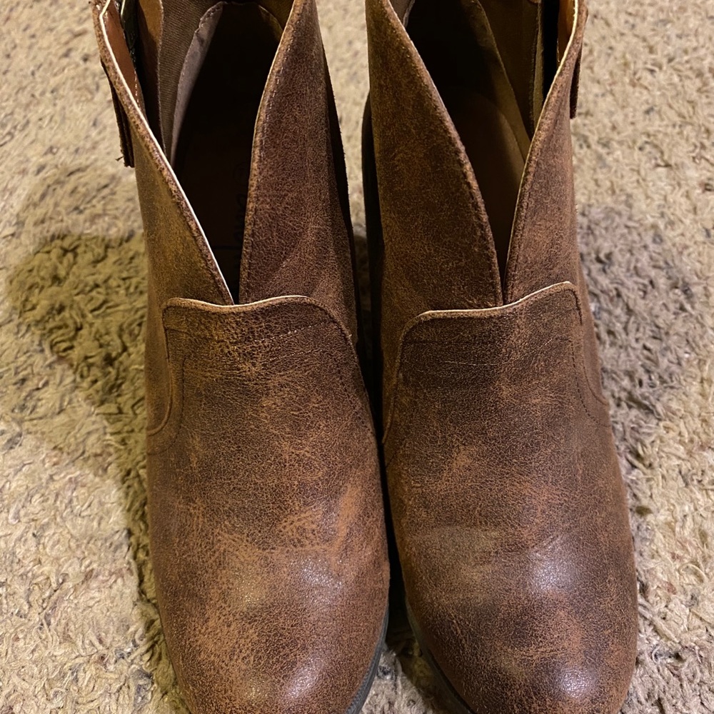 Wedge Booties - Picture 2 of 7